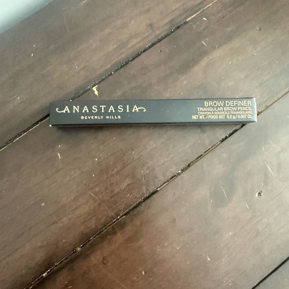 Anastasia Beverly Hills Brow Definer Pencil – Taupe (NEW IN BOX)